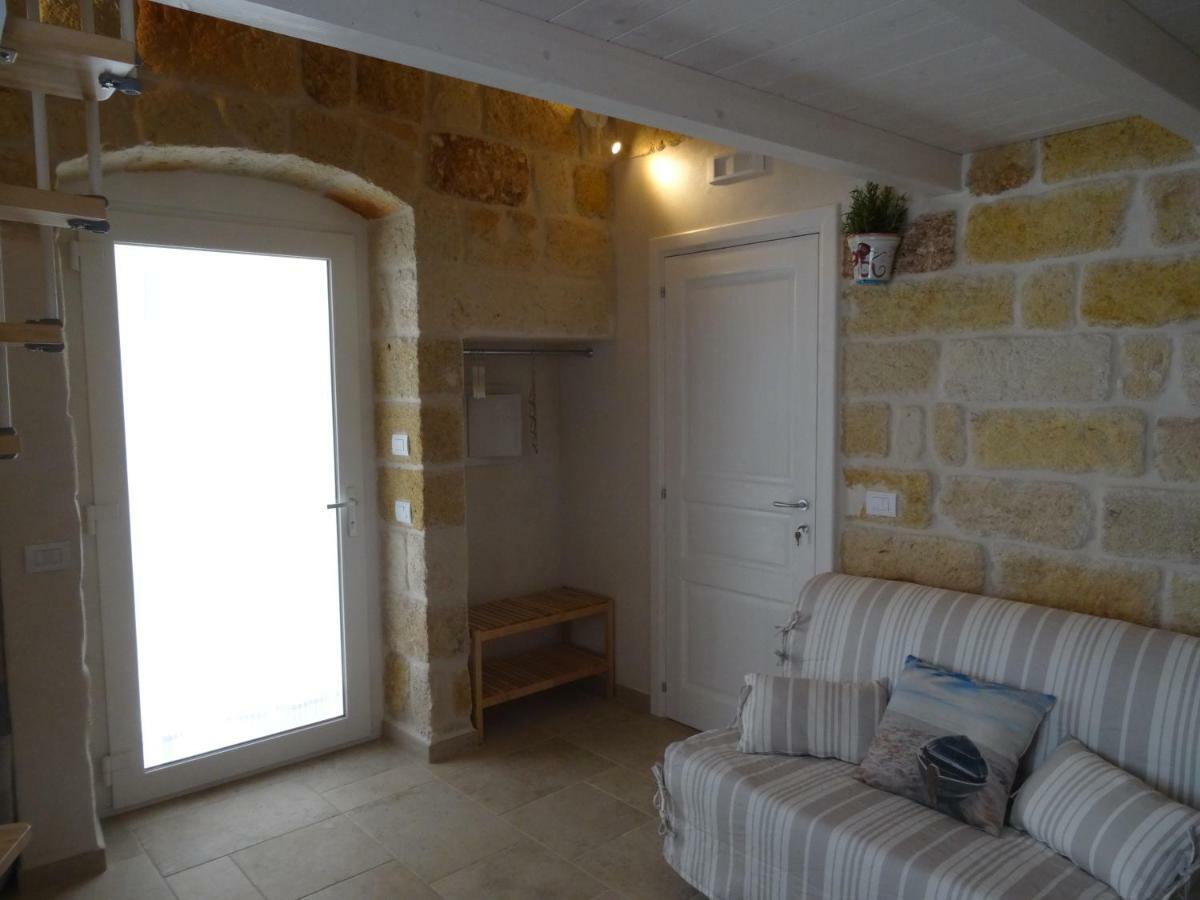 Dimora Petra Hotel Полиняно а Маре Екстериор снимка