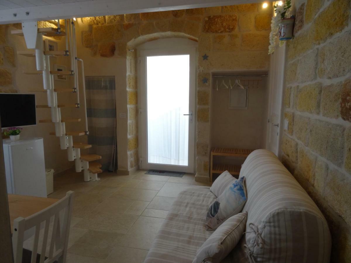 Dimora Petra Hotel Полиняно а Маре Екстериор снимка